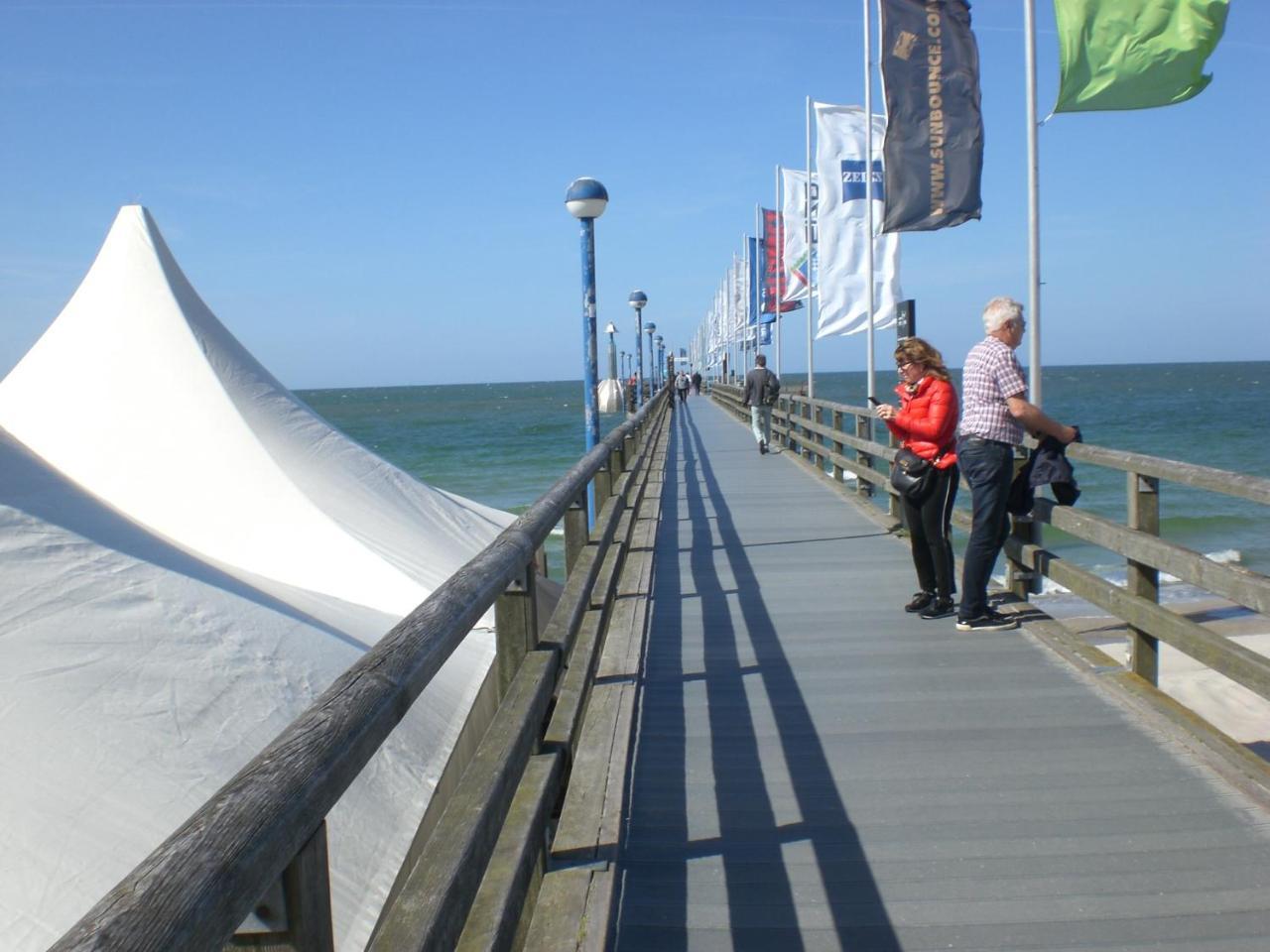 Achtern - Diek - Am Strand Zingst Luaran gambar
